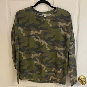 American Eagle Sweatshirt